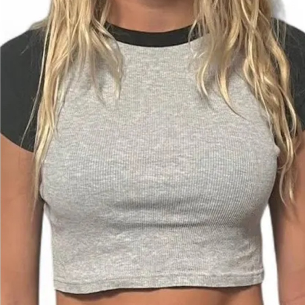 Brandy Melville teens Black and Gray cropped vintage tee